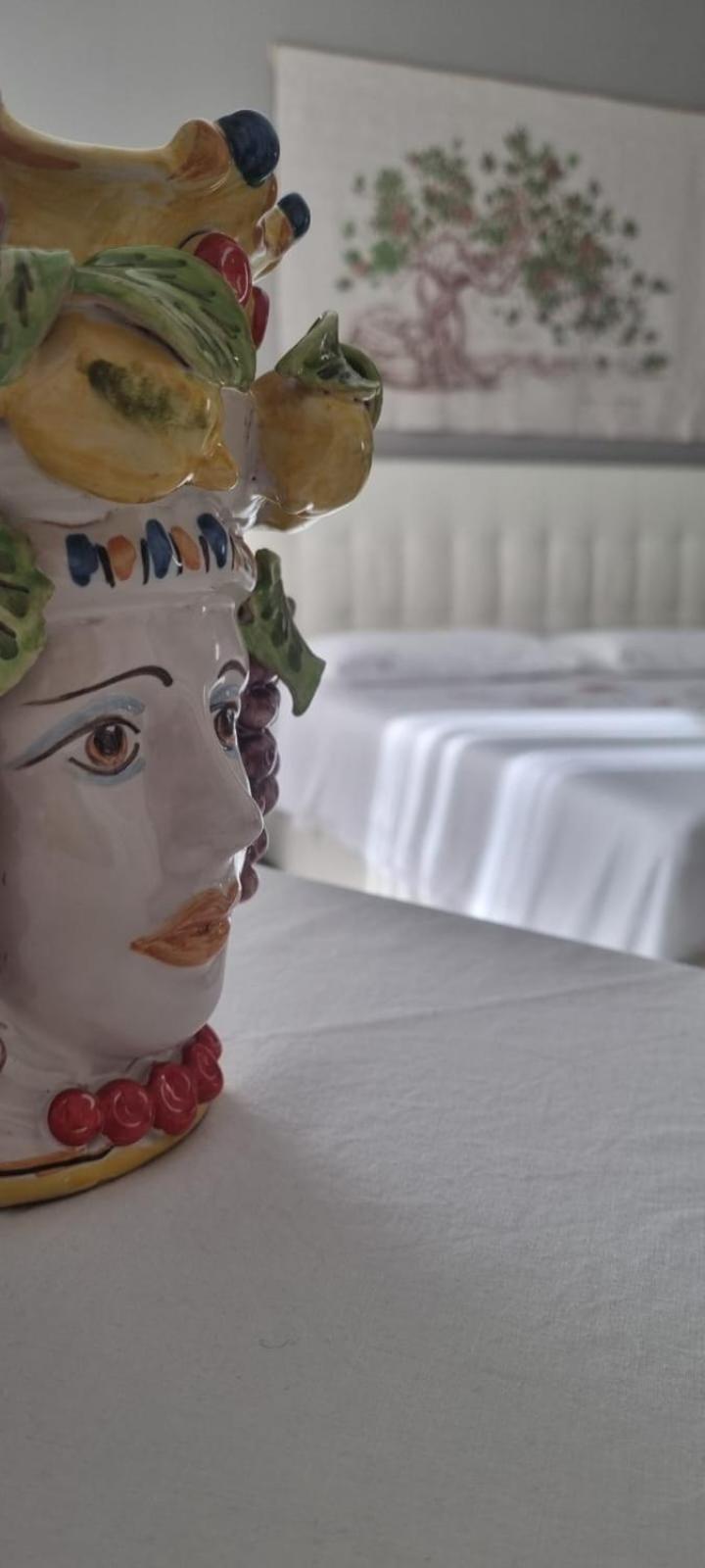 La Regina Di Saba Bed and Breakfast Piazza Armerina Eksteriør billede